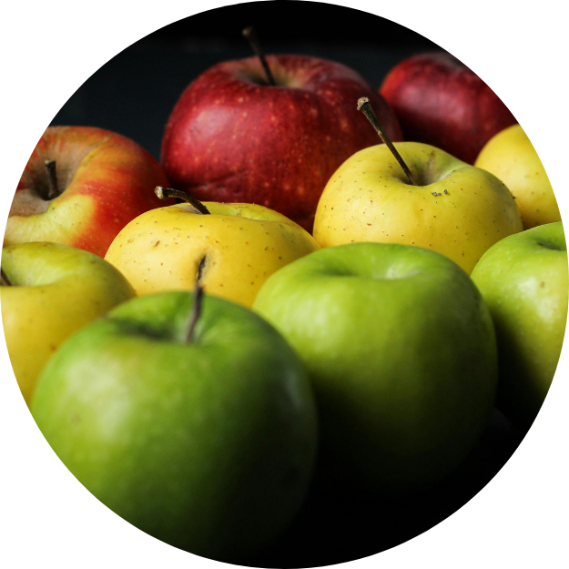 Photo de plusieurs variétés de pommes